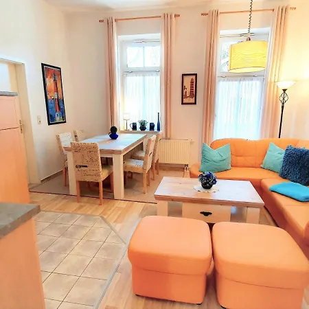 Asta Apartment